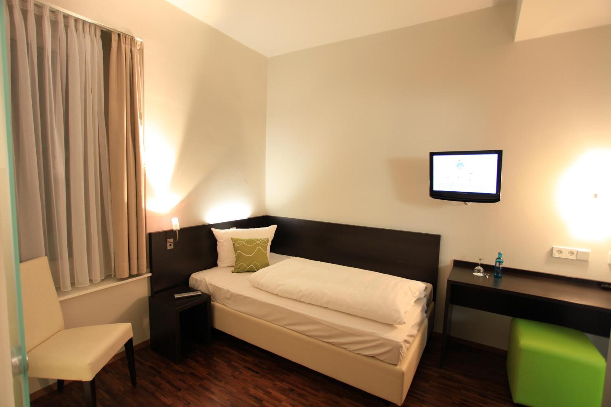 Art Hotel Lauterbach Kaiserslautern Dış mekan fotoğraf